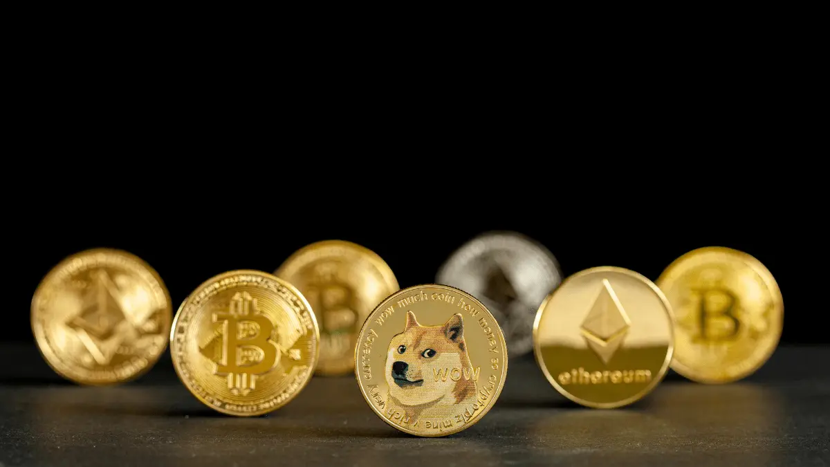 Como investir em criptomoedas com pouco dinheiro