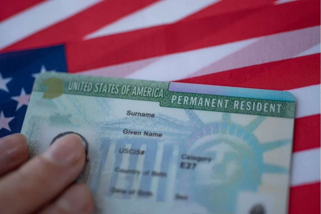 green-card-americano