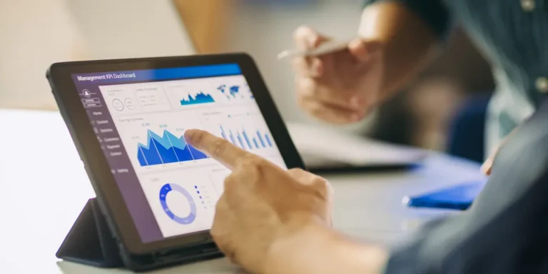 Como reduzir inadimplência e melhorar o fluxo financeiro empresarial