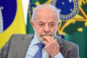 Datafolha: governo Lula é pior em áreas que eleitor prioriza