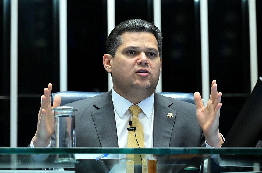 Empresários tentam enterrar PEC e pedem adiamento do fim da 6×1