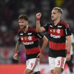 Flamengo empata com Athletico-PR e segue a quatro pontos do líder