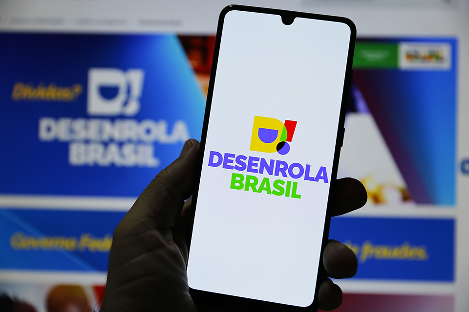 Novo Desenrola abrange 27,7 mi clientes, diz Febraban