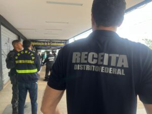 Receita do DF apreende R$ 2,5 milhões em iPhones e mercadorias