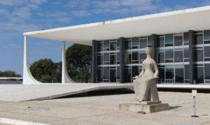 STF tende a validar PL da Dosimetria com recado antidemocrático