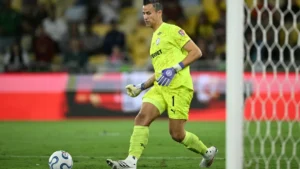 Fluminense vira sobre o Palmeiras no fim e ajuda Flamengo no Brasileirão